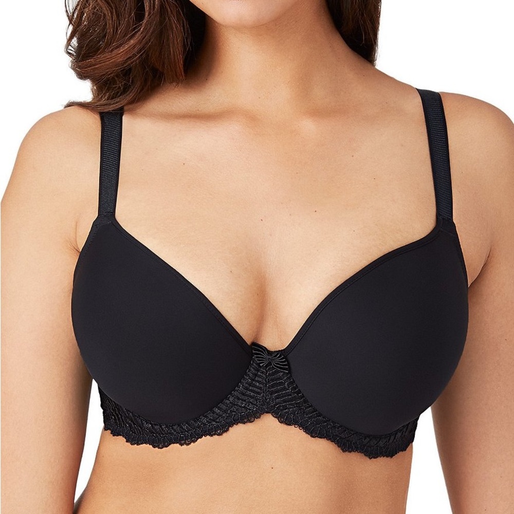 Wacoal Black T-Shirt Underwire Bra with Lace Band